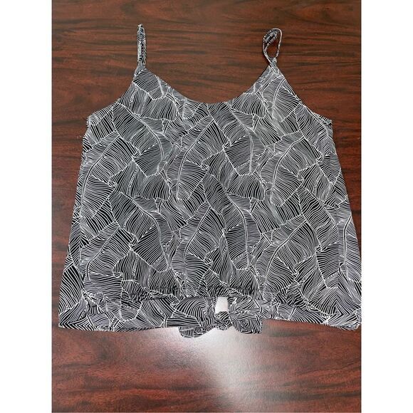 Sienna Sky Tie Front Black and White Tank Top - Picture 3 of 6